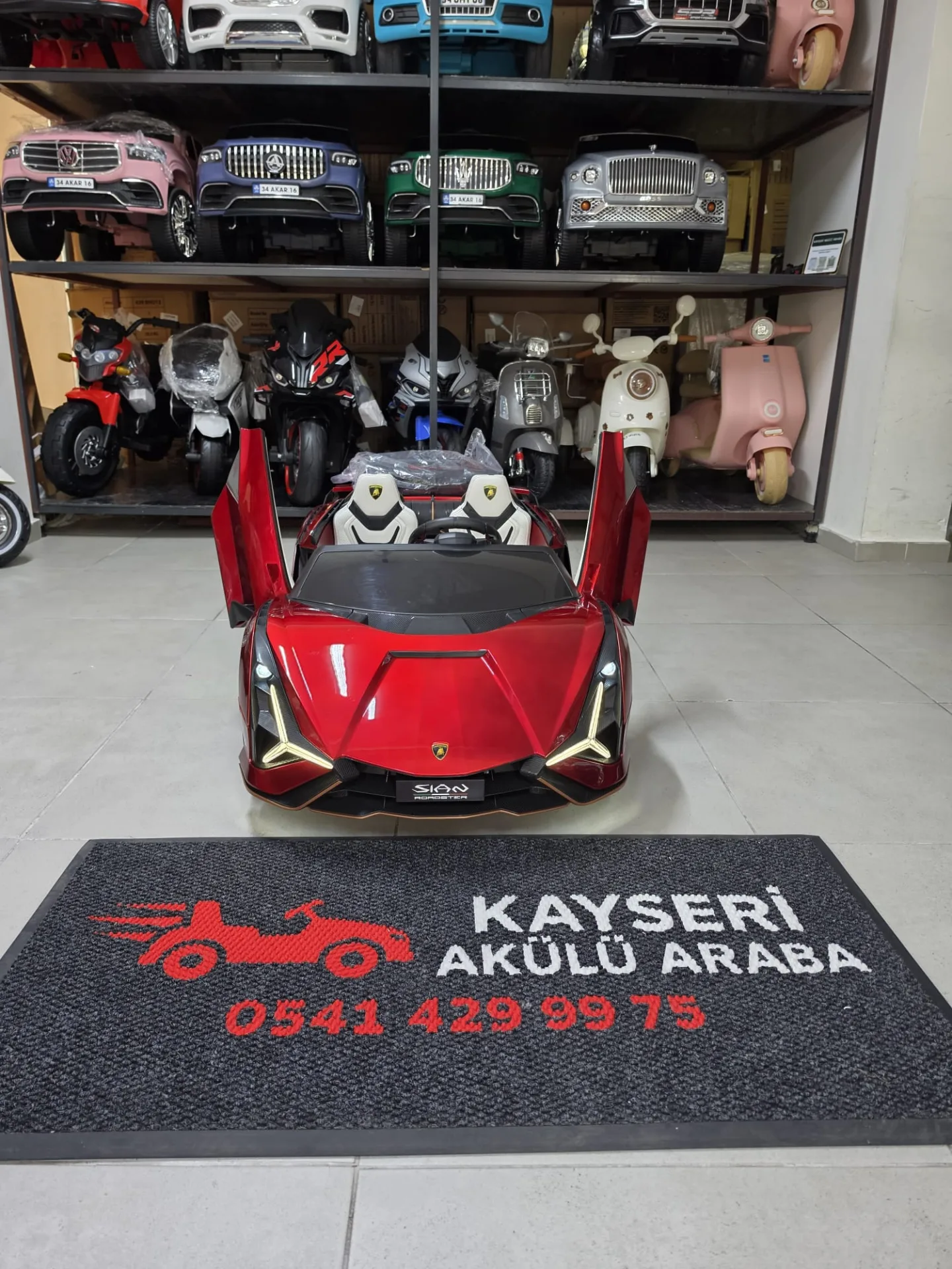 LAMBORGHİNİ SİAN